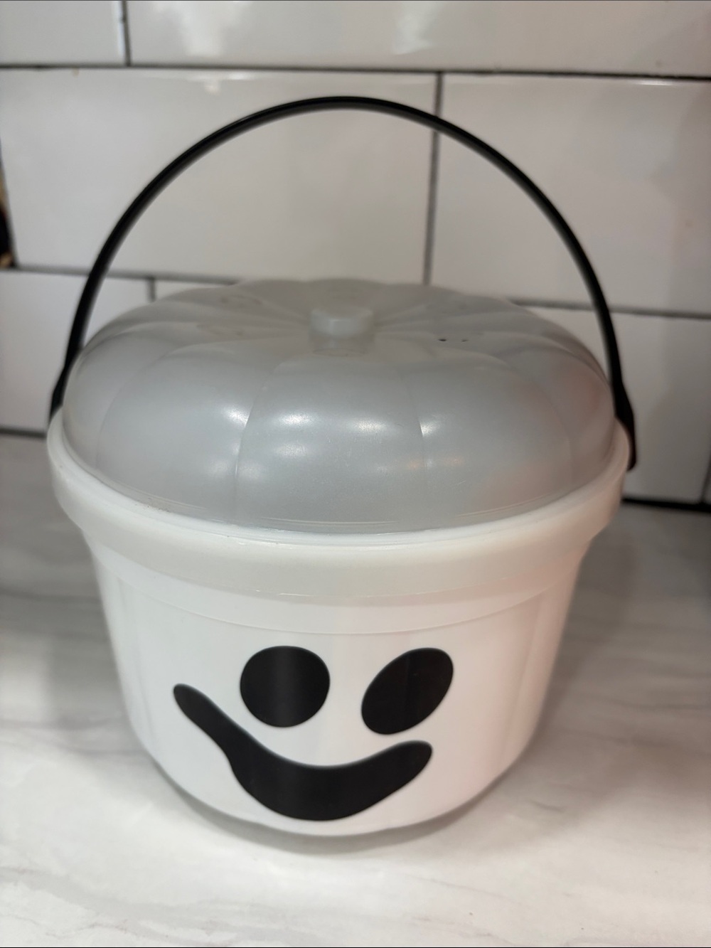 McDonald’s vintage Halloween Ghost bucket Craft Kit